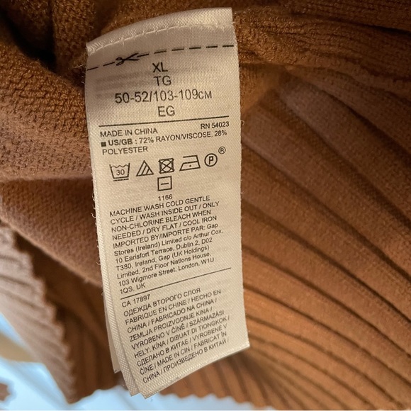 Banna Republic Caramel Sweater Women’s Size XL - Picture 8 of 8